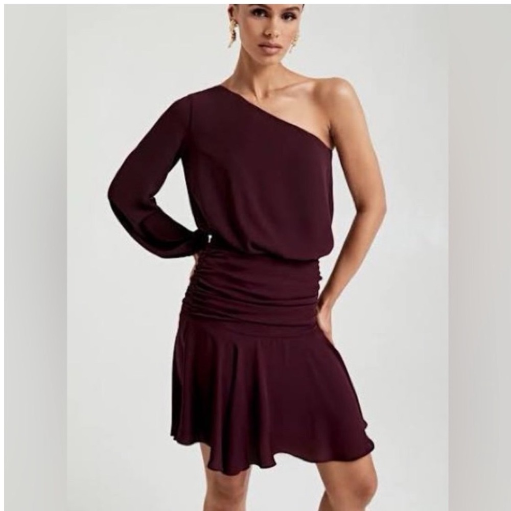 #B35 KRISA One Shoulder‎ Dress Large Burgundy Ruched Mini PTP: 21" NWT